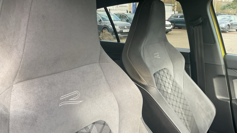 Volkswagen Golf 1.5 eTSI 150 R-Line 5dr DSG Petrol Hatchback